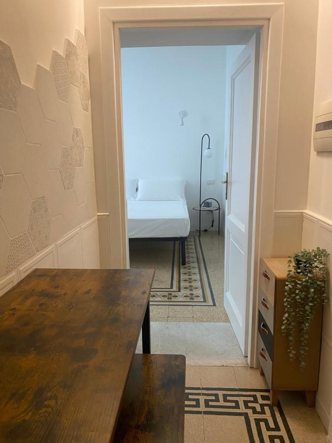 Ottaviano 9 Little Suite Rome Bagian luar foto